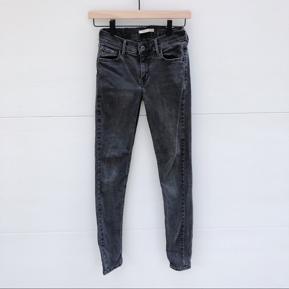 Levi’s 710 Super Skinny Jeans